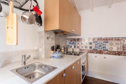 Principe Real Swoonworthy, Pristine, 1BR Cottage