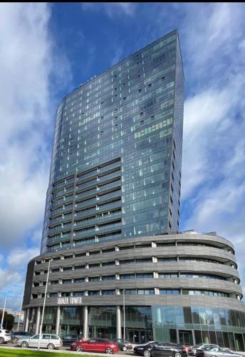 HANZA TOWER 22 floor - 3 rooms