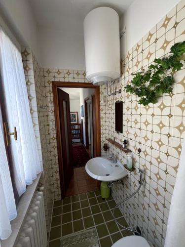 Ένα μπάνιο στο Casa Castanea - Garda Hideaway