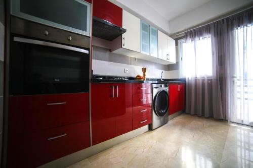 Dapur atau dapur kecil di 200m van Strand met Airco voor 6 personen nabij Marina bay