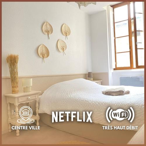 Logement 2 chambres lumineux, parking proche centre ville