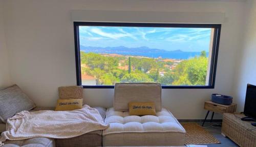 Photo de la galerie de l'établissement Panoramic sea view house, à Fréjus