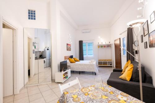 La Dolce Vita Apartment - metro Jonio