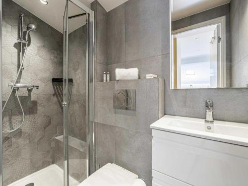 Bright duplex-Cannes Centre -Mobility lease