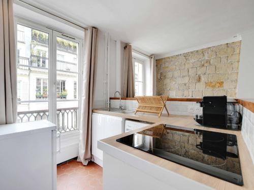 Charming Apartment - Mobility Lease