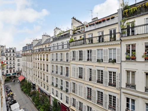 Charming Apartment - Mobility Lease