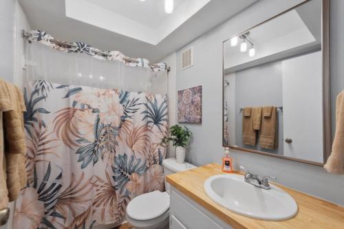 Koupelna v ubytování Alberts Abode Prime Brandon location Walkable
