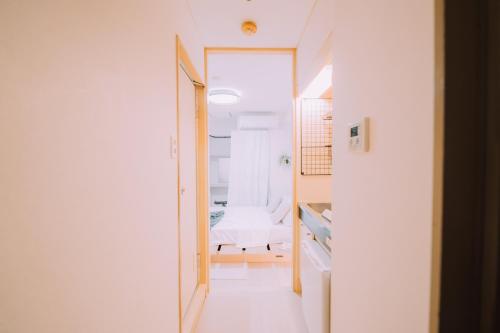 Minimalist Loft Namba Compact Studio with a 24-hour Gym MA1002