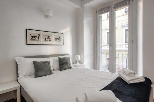 Just Urban Stays - Cozy 1-BR Apartment in Center - Steps M2 and M4 Metro