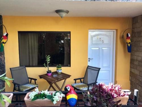 Galeriebild der Unterkunft Apartamento con jardín cerca del hospital regional in Caacupé