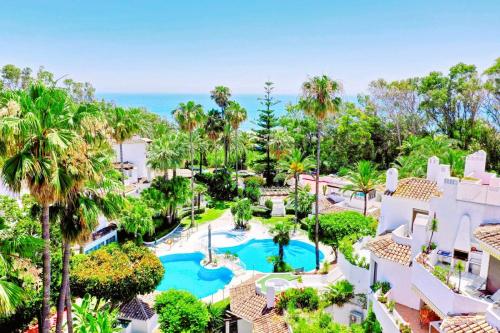 Golden Beach Penthouse, Elviria, Marbella