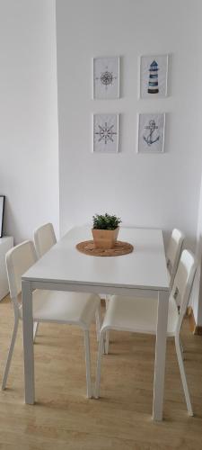 SunSea LLoret 2 Playa, piscina y wifi