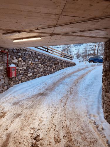 Nido dell'Aquila - Ski & Golf Lodge зимой