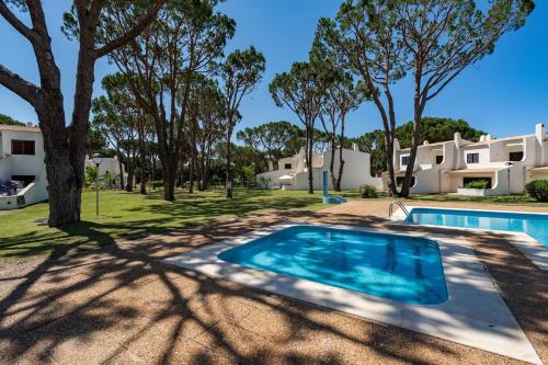 Vilamouratenis Sunscape by SAPvillas