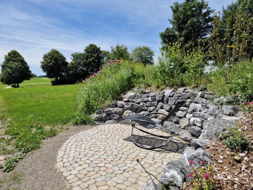 Taman di luar Ferienwohnung Ewigkeit - 4-Sterne DTV klassifiziert