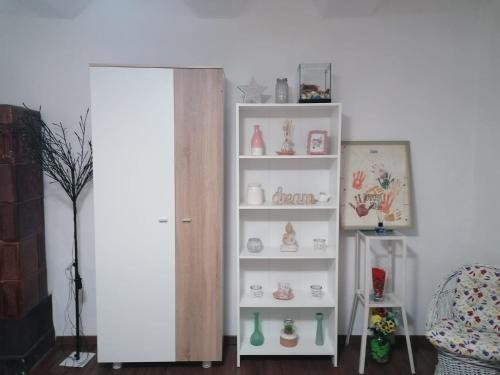 Φωτογραφία από το άλμπουμ του Casă la țară σε Mîndra