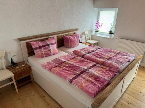 Postel nebo postele na pokoji v ubytování Haus in Mettlach für 1-10 Personen