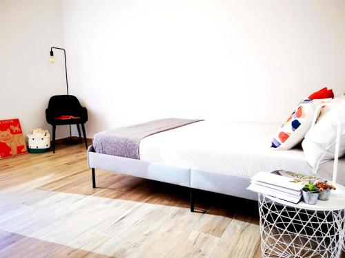 Cozy Studio - Metro 2 passi - Duomo & Linate Direct - AC