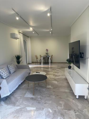 Athens Riviera Apartments 300m from Beach
