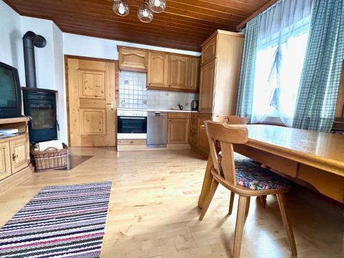 Kuchyň nebo kuchyňský kout v ubytování Chalet Feicht'n Schuster