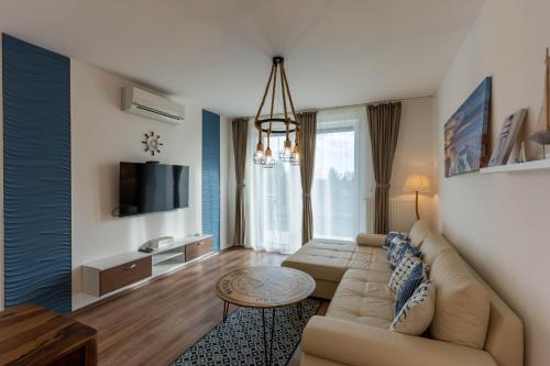 BlueLake at Sunset Resort