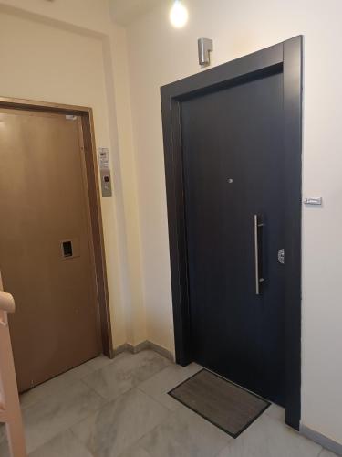 Central 2-Bedroom penthouse