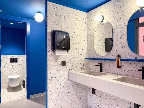 Coeo Hernan Ruiz Rooftop Pool Hostel photo 8