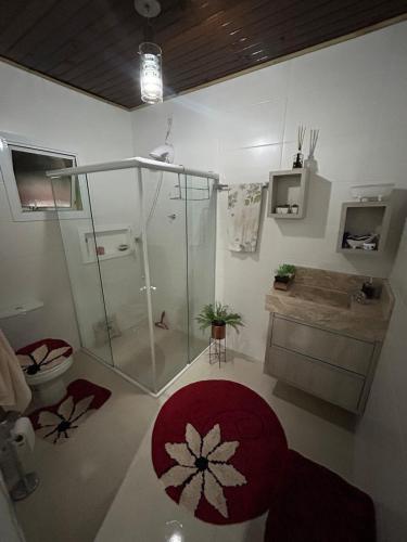 Ванная комната в Casa aconchegante Balneário Gaivota