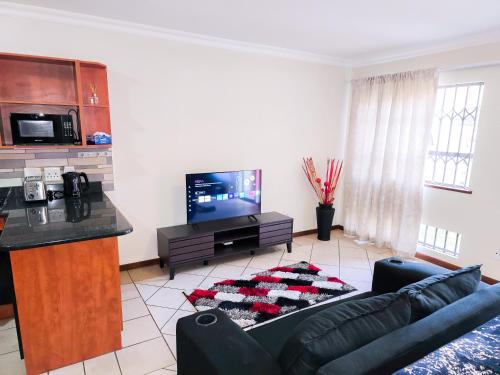 Kuchyň nebo kuchyňský kout v ubytování MPASSI Properties - Hatfiled, Pretoria
