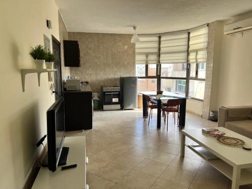 Modern, fully equipped apartment in Jabal Amman