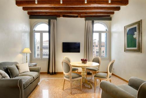 Hotel L'Orologio Venezia - WTB Hotels photo 74