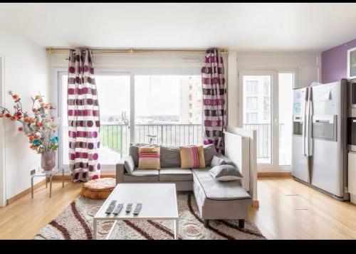 Chambre proche aéroport Orly à 3 min du T12