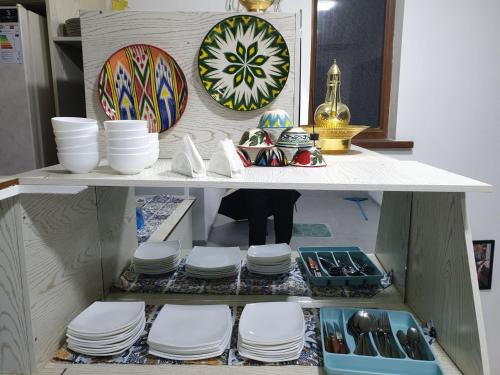 Η κουζίνα ή μικρή κουζίνα στο ZIYNAT Hotel