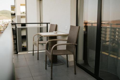 Μπαλκόνι ή βεράντα στο Viktor's place