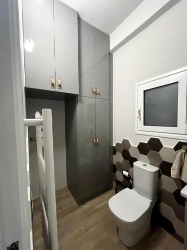 Lovely, brand new, central , Modern appt Athenes - Axelle Place