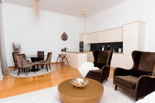 Staropramenna Garden Residence