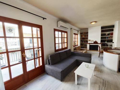 Coastal Retreat in Nea Chora