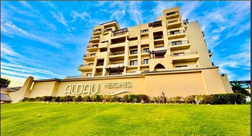 Hurghada Escape Pool and Sea View