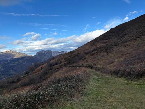 a hillside with a path on the side of a mountain at Casa Milu in Armiello