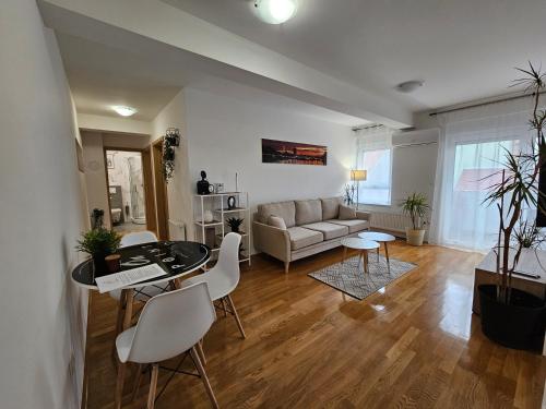 OnPoint Apartmani