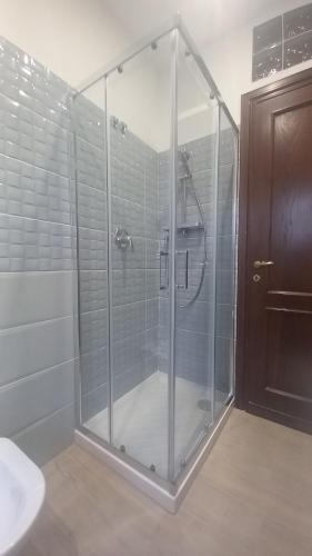 Bilik mandi di Roma Capitale B&B