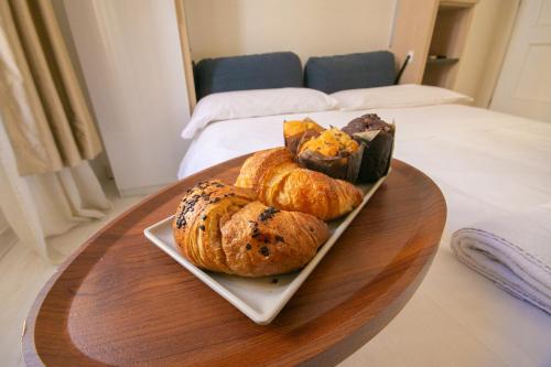 Makanan di atau di tempat lain dekat guest house
