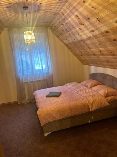 Postel nebo postele na pokoji v ubytování Apartment Bašović