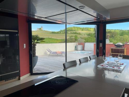 Fotografie z fotogalerie ubytování Loft avec Vue v destinaci Chavot-Courcourt