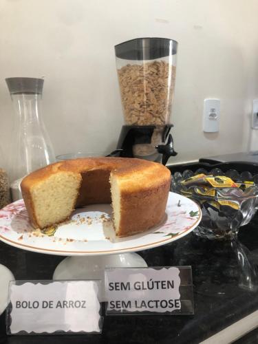 Makanan di atau berdekatan hotel