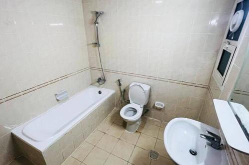Koupelna v ubytování Newly Furnished Room in Barsha 1 Near MOE