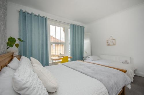 Stylish 91sqm Victoria 2 bedroom Apartment photo 8