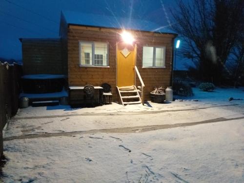 The Crossing Retreat,Cabin,R95TH5C durante el invierno