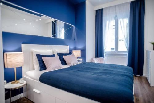 Elegant design home in vibrant center