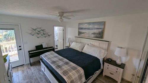Double Take! Renovated Vacation Home photo 8